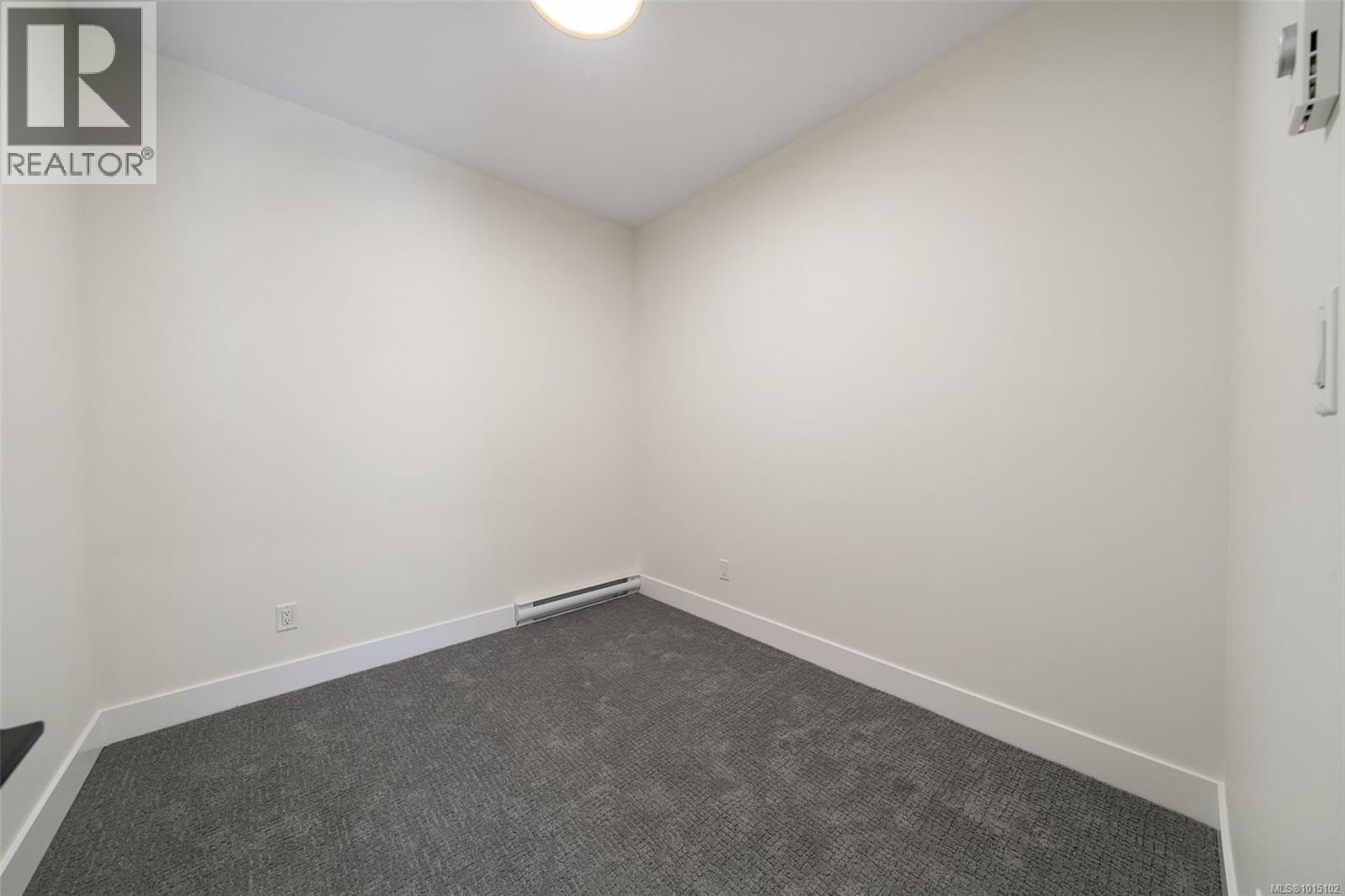 1433 Dolomite Ridge, Langford