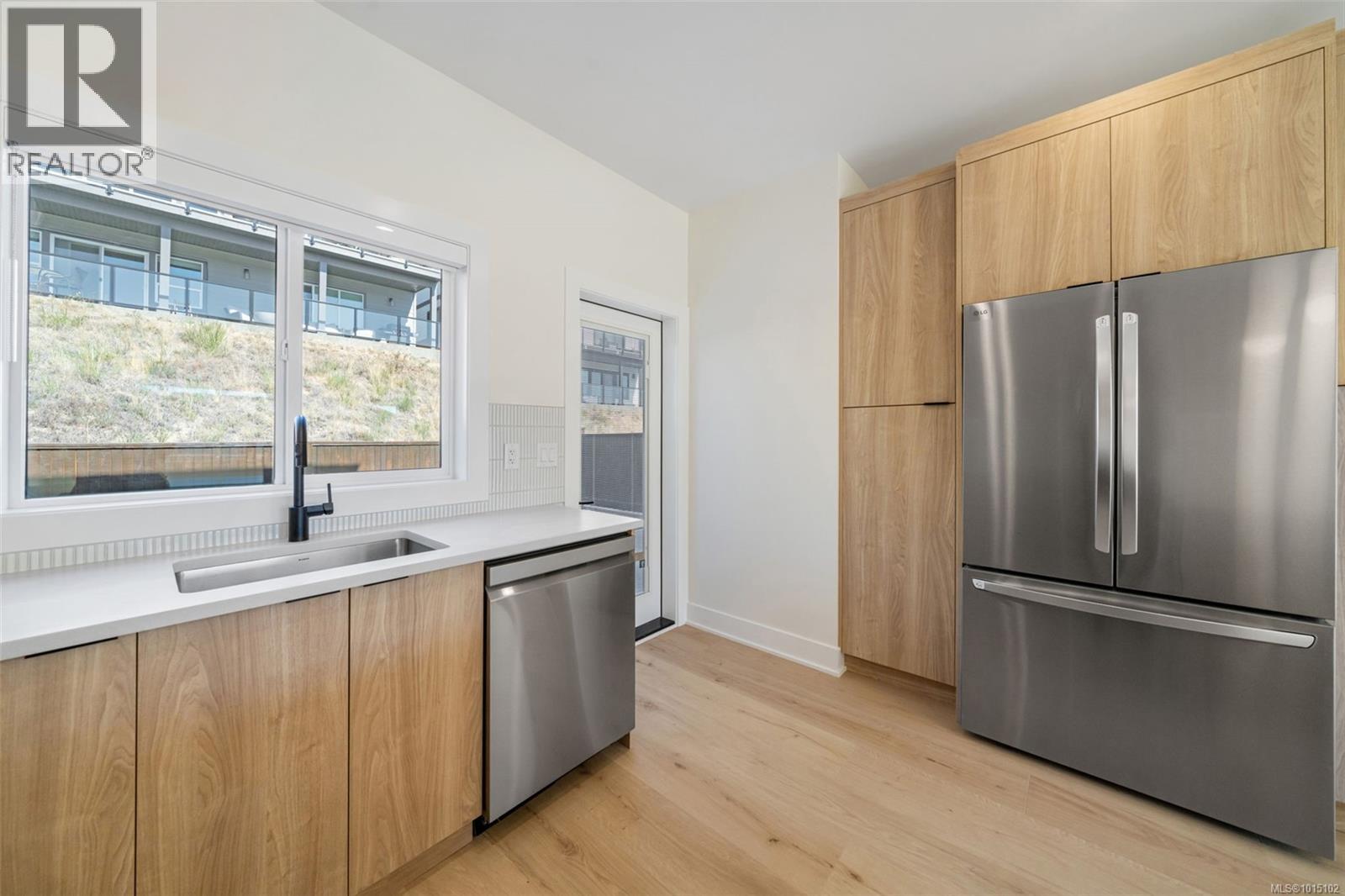 1433 Dolomite Ridge, Langford