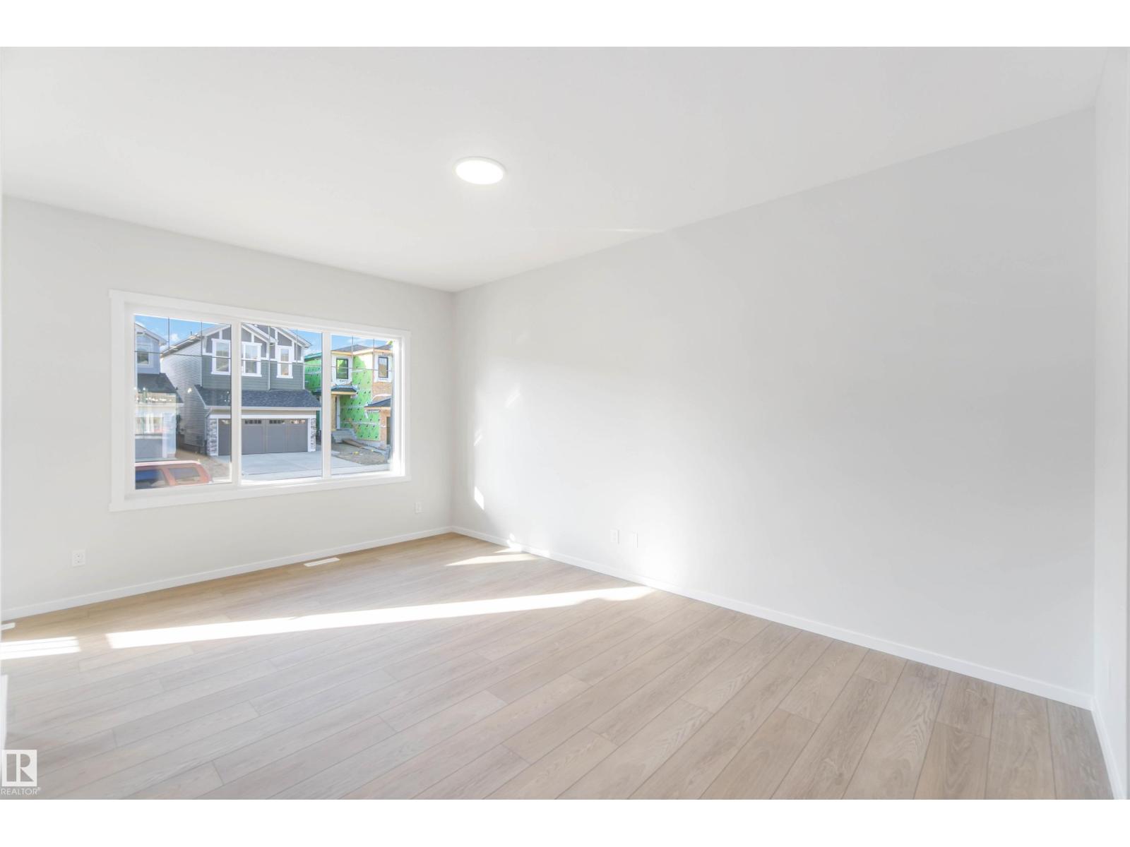 18940 28 AV NW NW, Edmonton