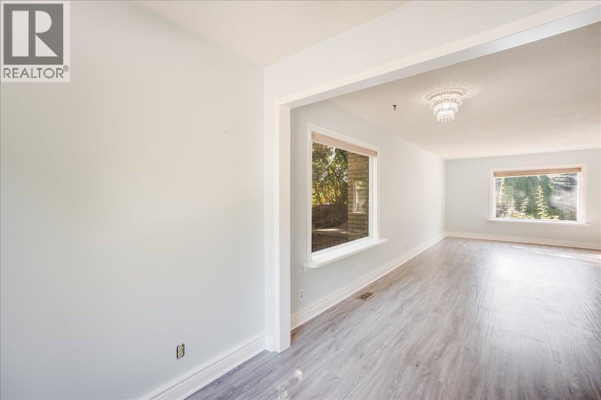 821 Gordon Street - 29