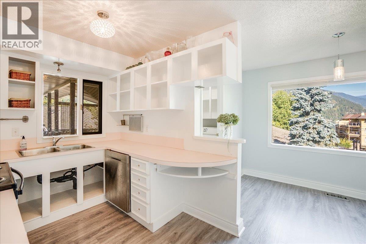 821 Gordon Street - 17