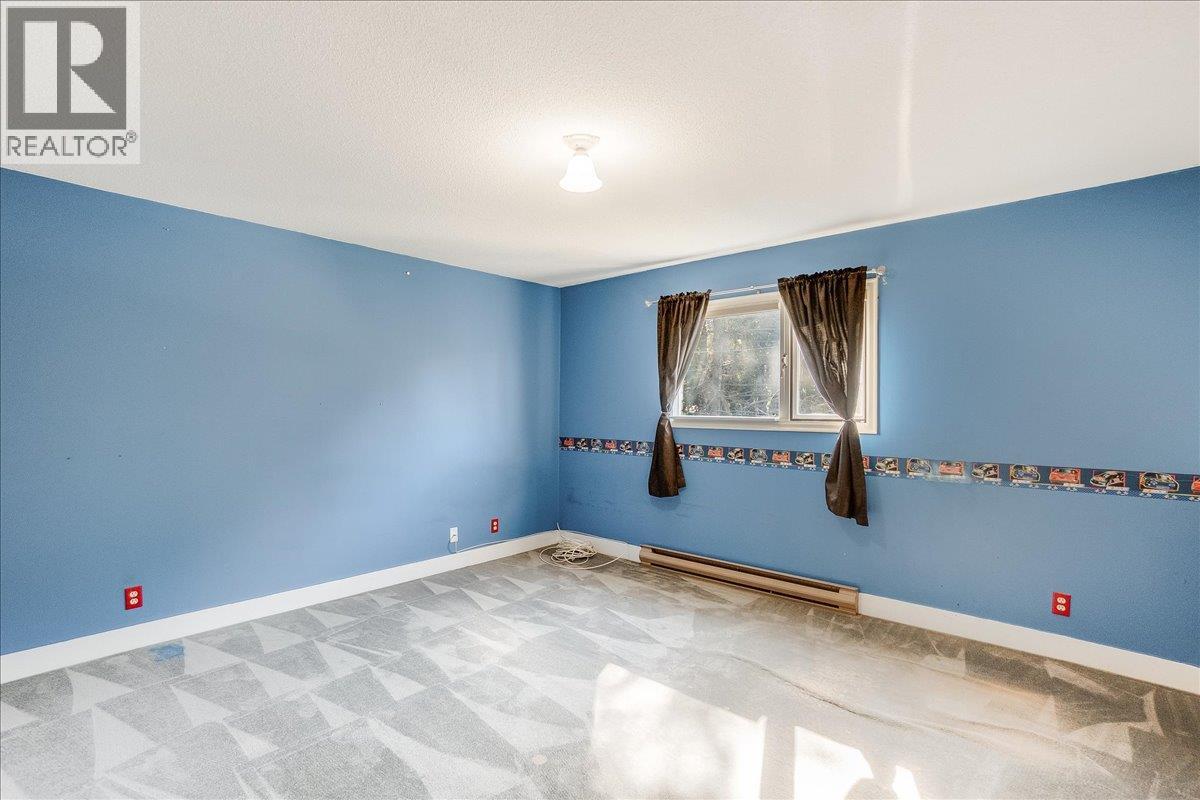 821 Gordon Street - 38