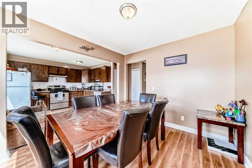 Single Family House for Sale in   Street NE Temple Calgary 