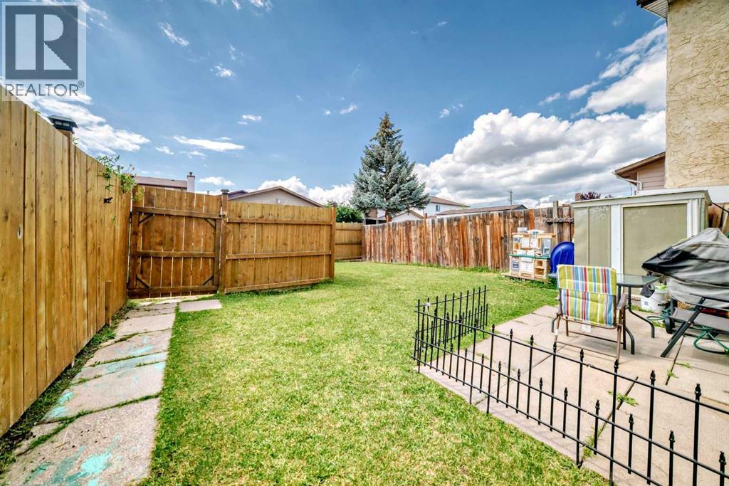 Single Family House for Sale in   Street NE Temple Calgary 