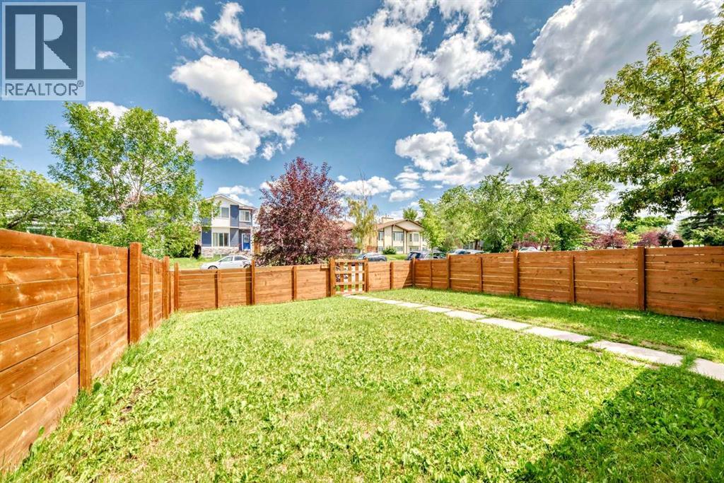 Single Family House for Sale in   Street NE Temple Calgary 