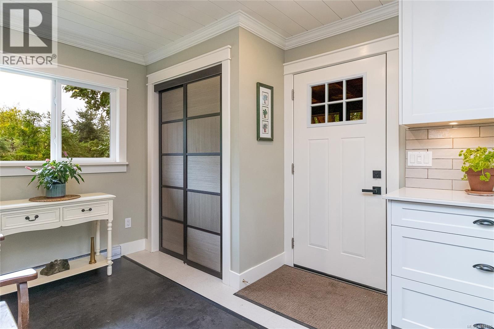 5410 Matson Rd, Ladysmith