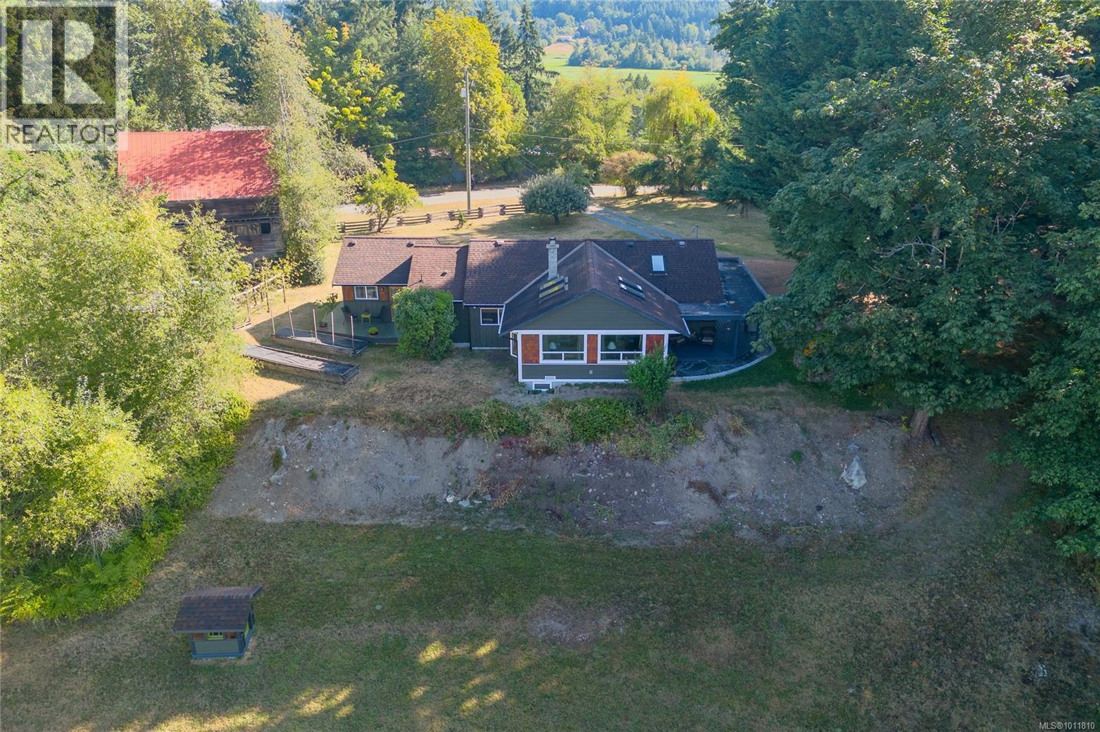 5410 Matson Rd, Ladysmith