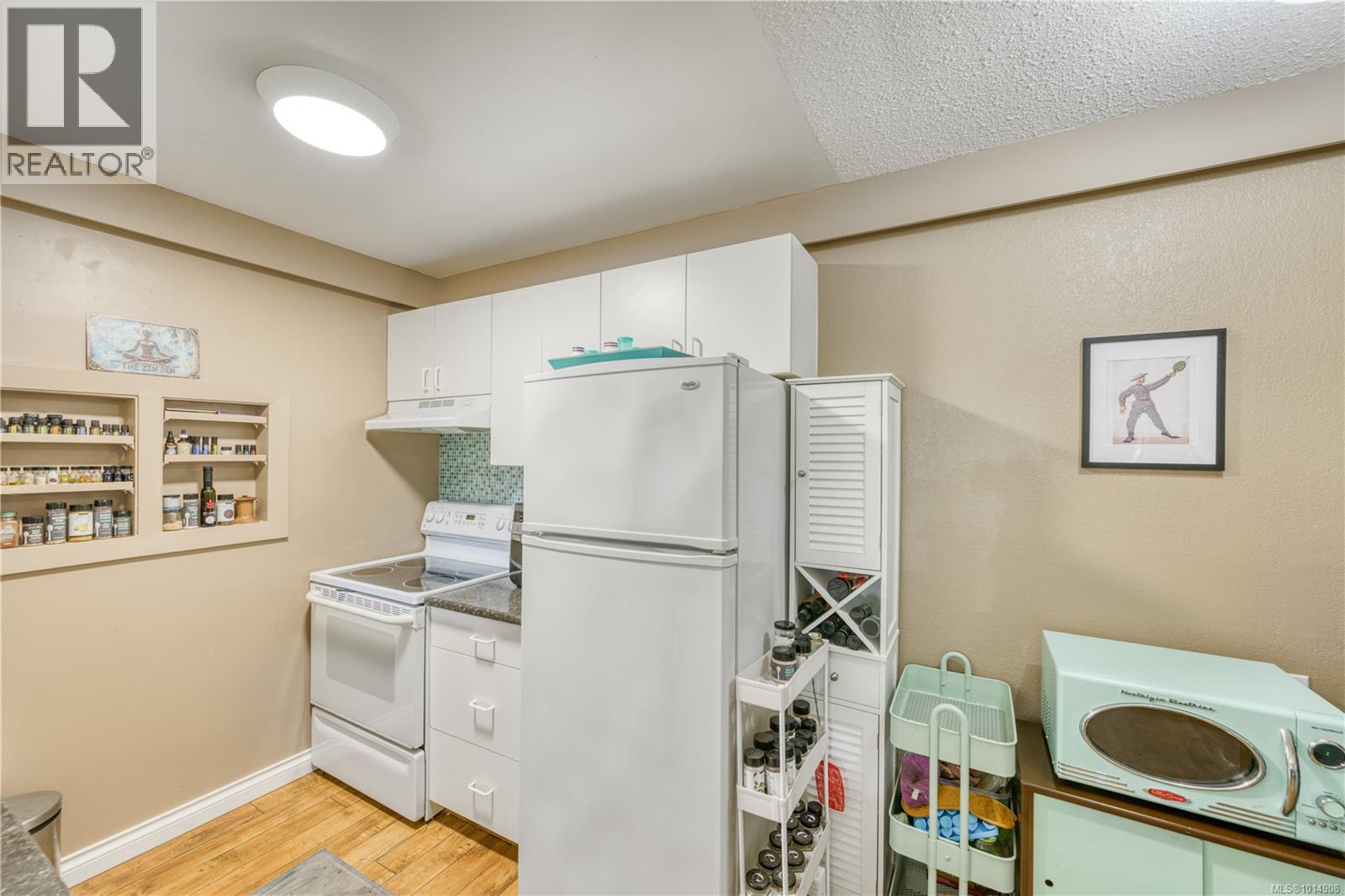 44 9130 Granville St, Port Hardy