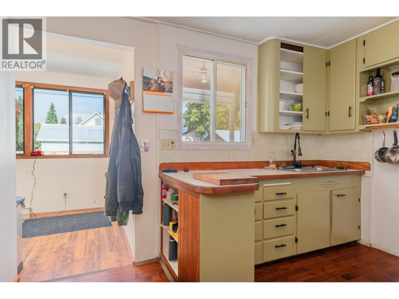 320 RIVER Lane, Kaslo