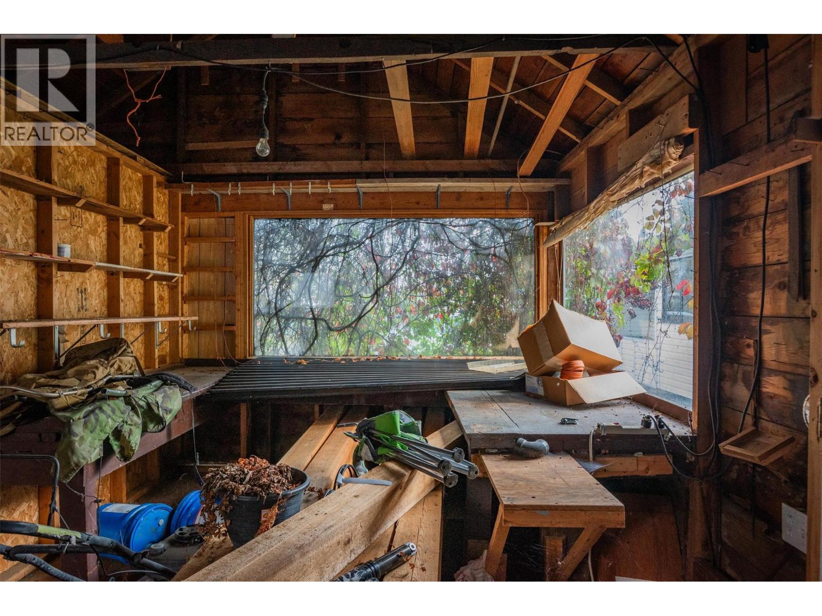 320 RIVER Lane, Kaslo