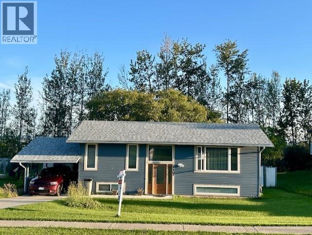 5407 W 54 AVENUE, Fort Nelson
