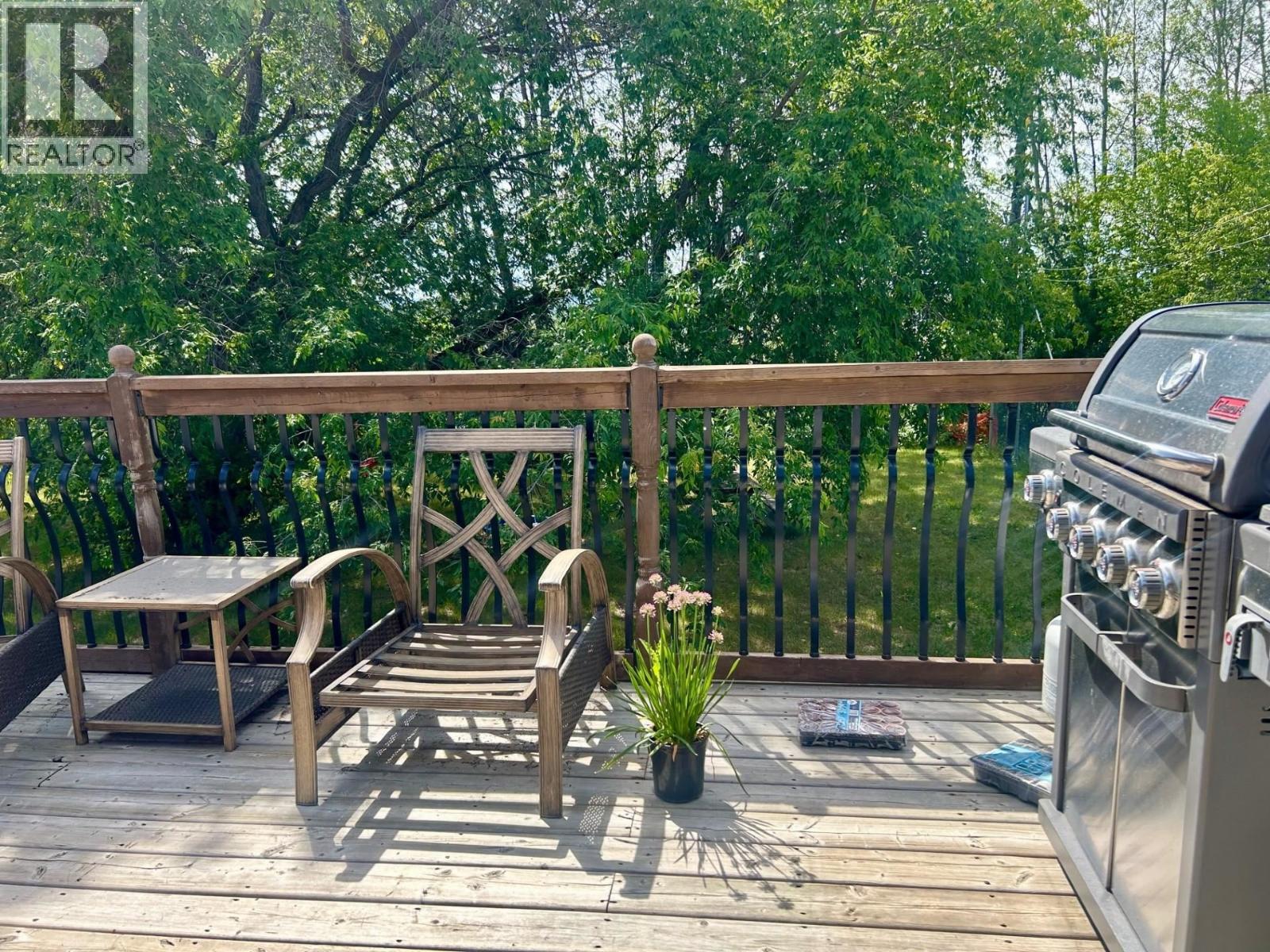5407 W 54 AVENUE, Fort Nelson
