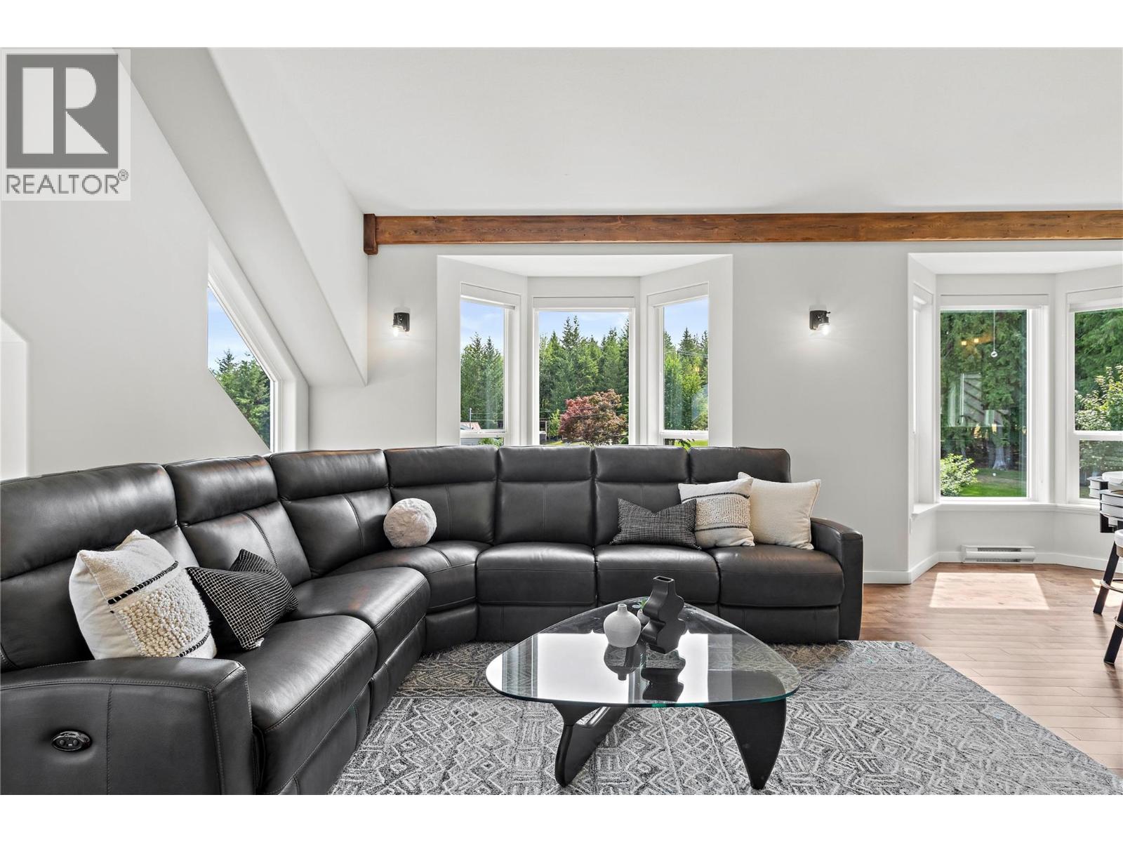 2672 McKenzie Road - 9
