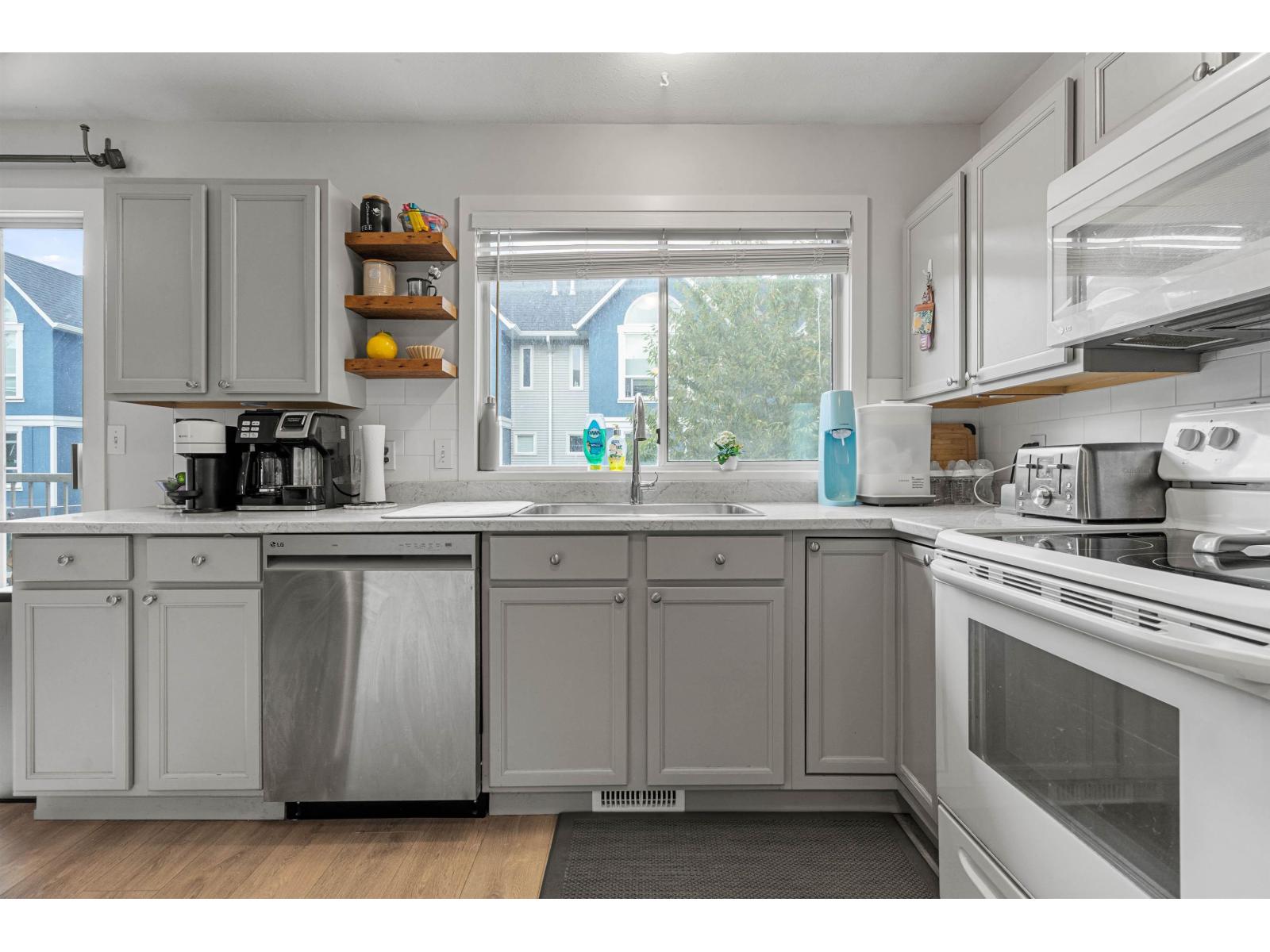 38 5904 VEDDER ROAD, Vedder Crossing, Chilliwack