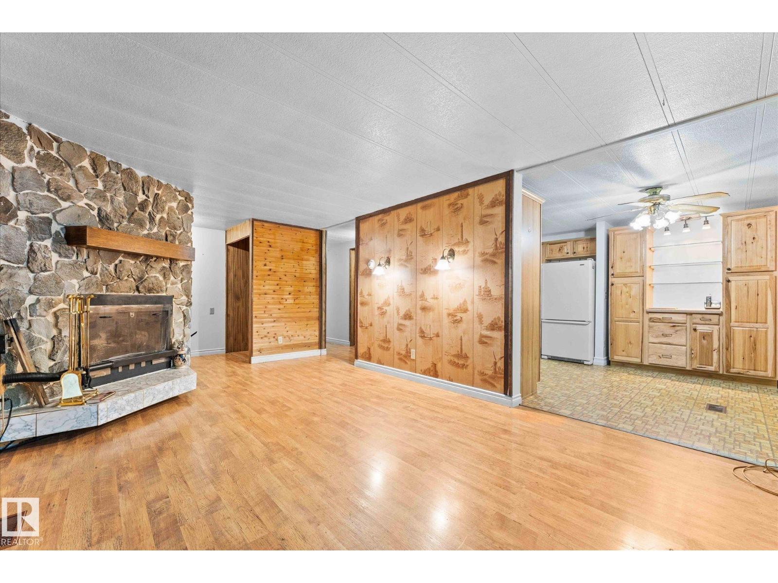 #412 & 411 53303 RGE ROAD 31, Rural Parkland County