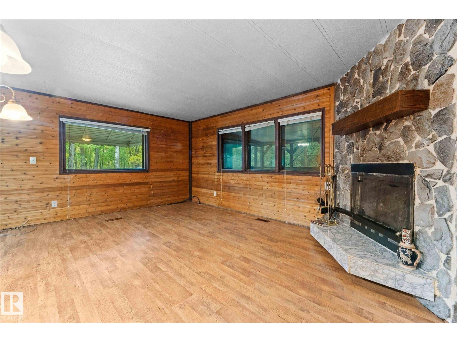 #412 & 411 53303 RGE ROAD 31, Rural Parkland County