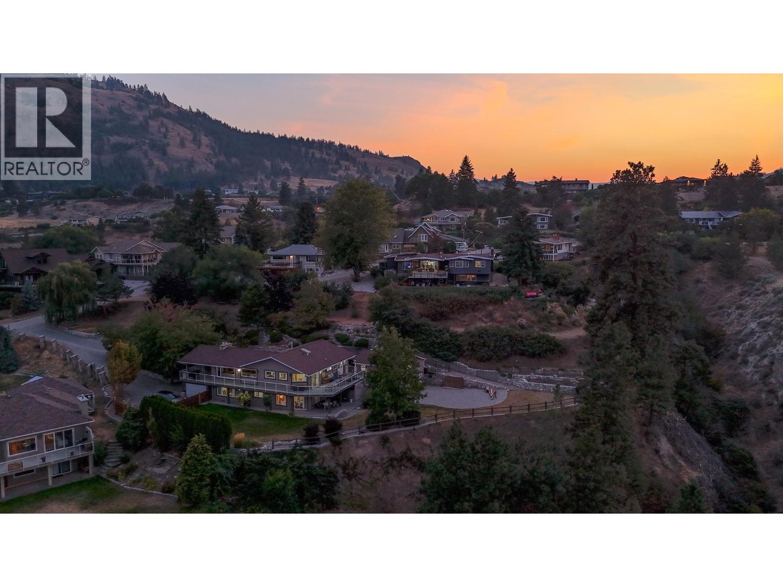 6318 Faircrest Street, Summerland