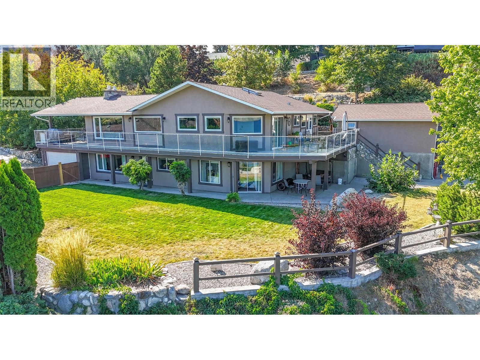 6318 Faircrest Street, Summerland