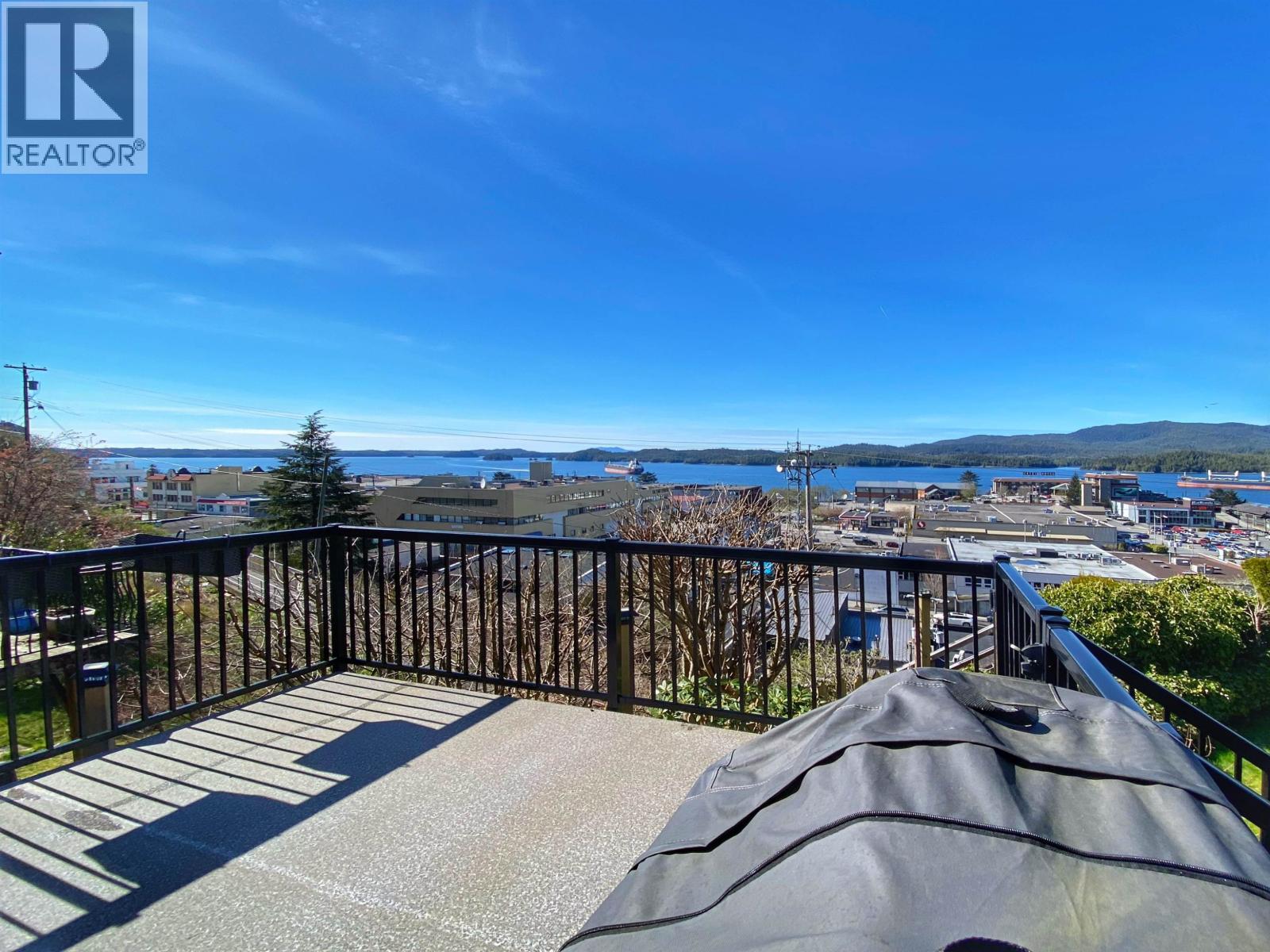 232 W 4TH AVENUE