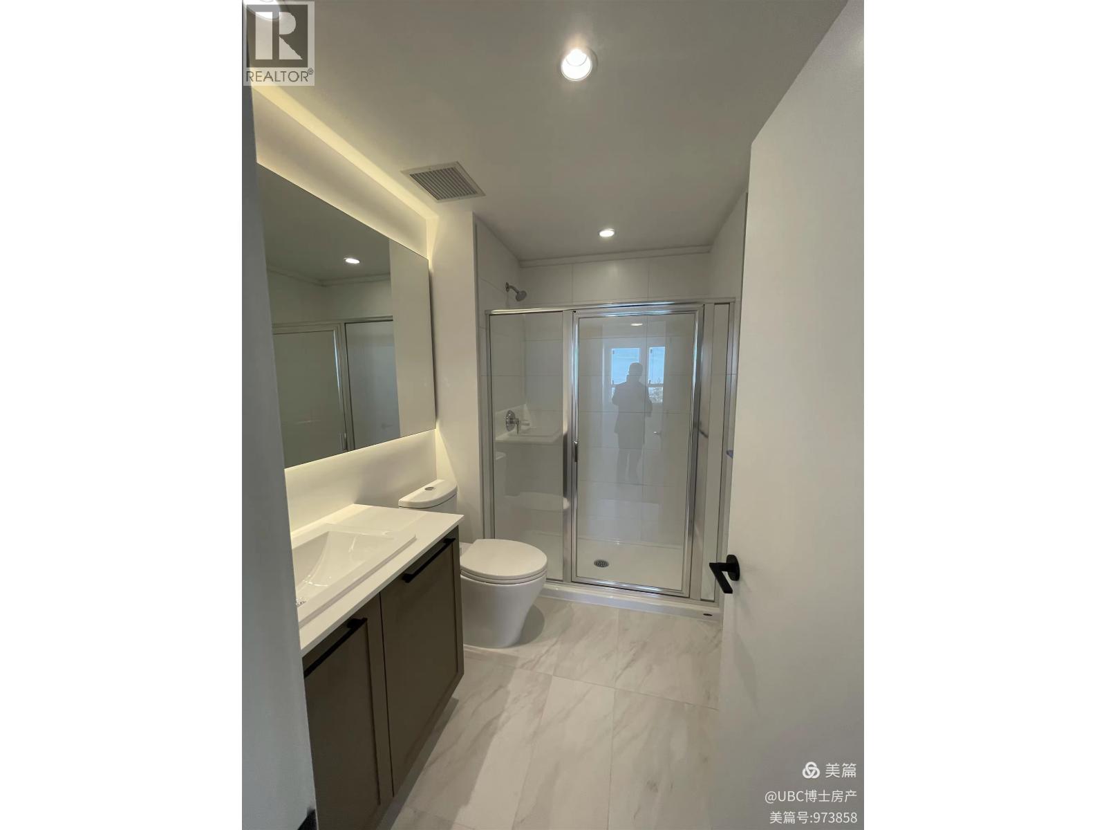 306 9228 SLOPES MEWS, Burnaby