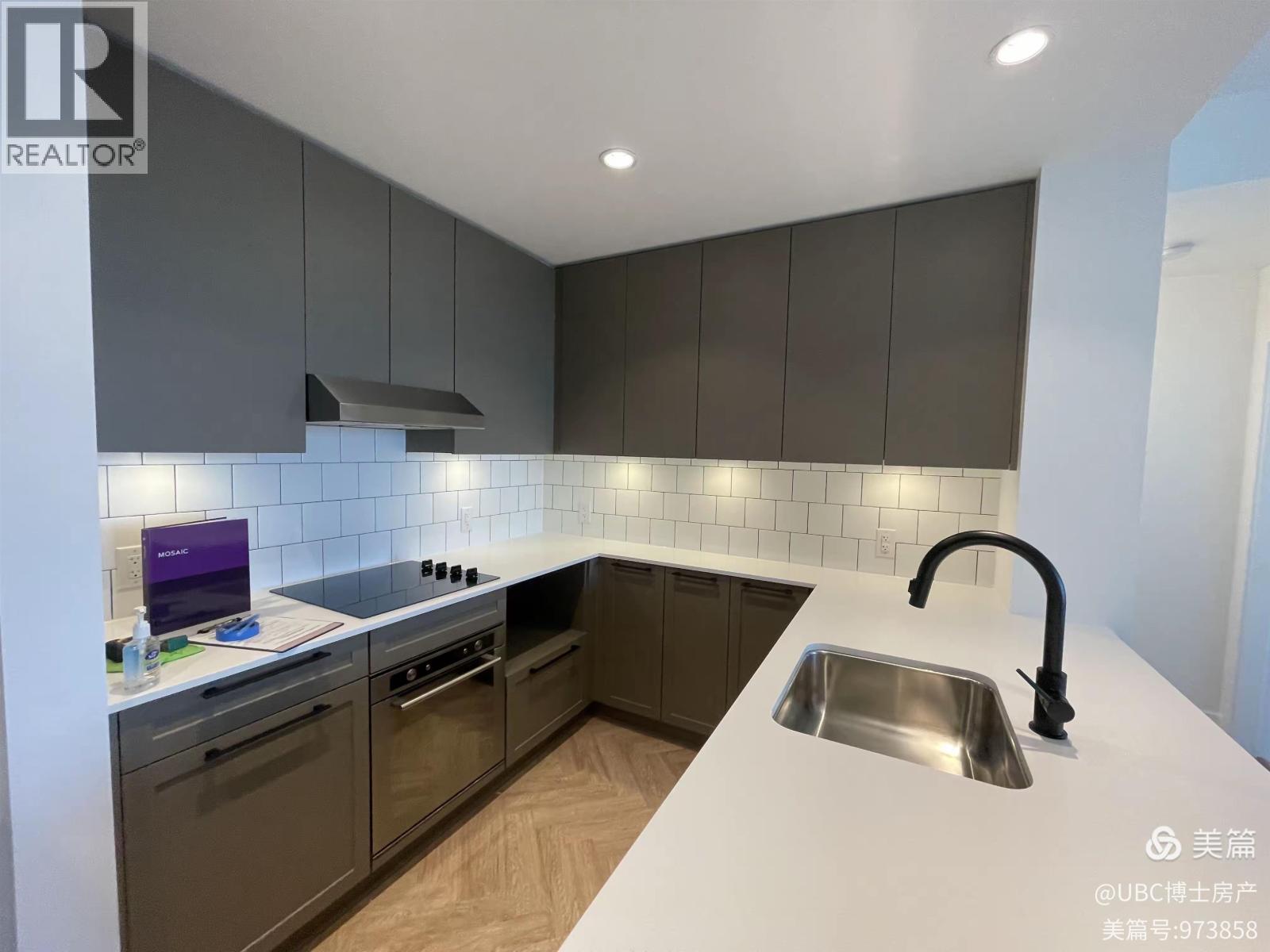 306 9228 SLOPES MEWS, Burnaby