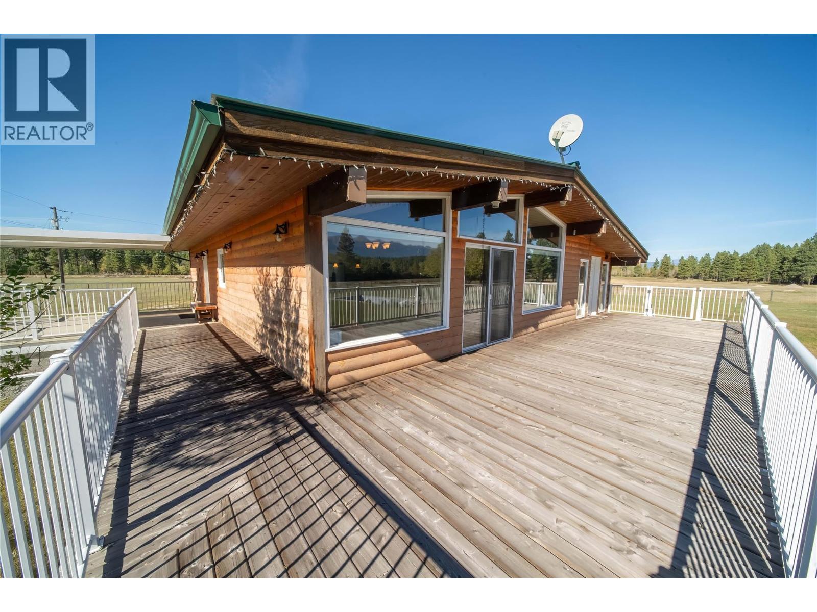 7055 93/95 Highway, Wasa