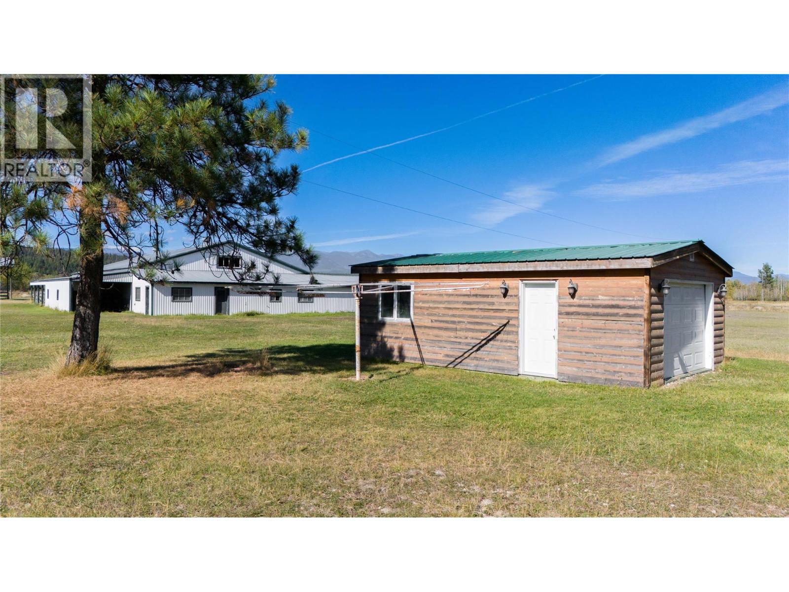 7055 93/95 Highway, Wasa