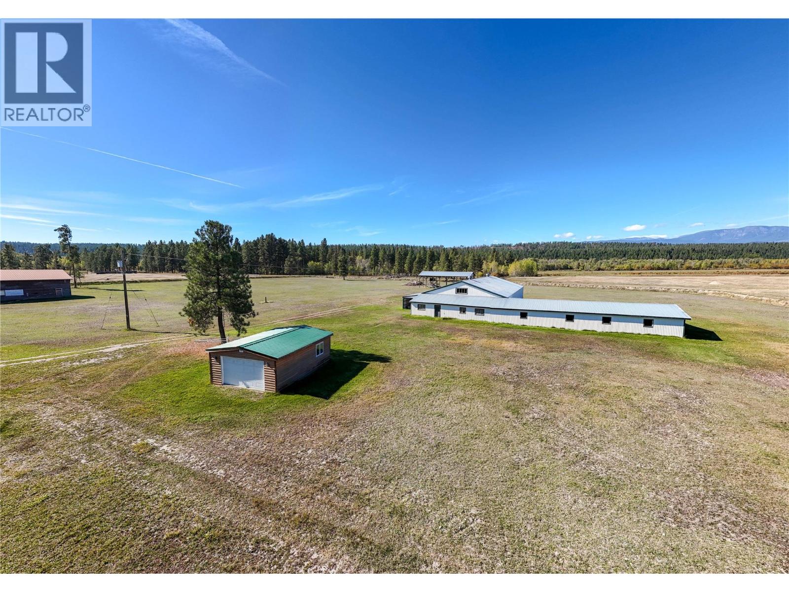 7055 93/95 Highway, Wasa