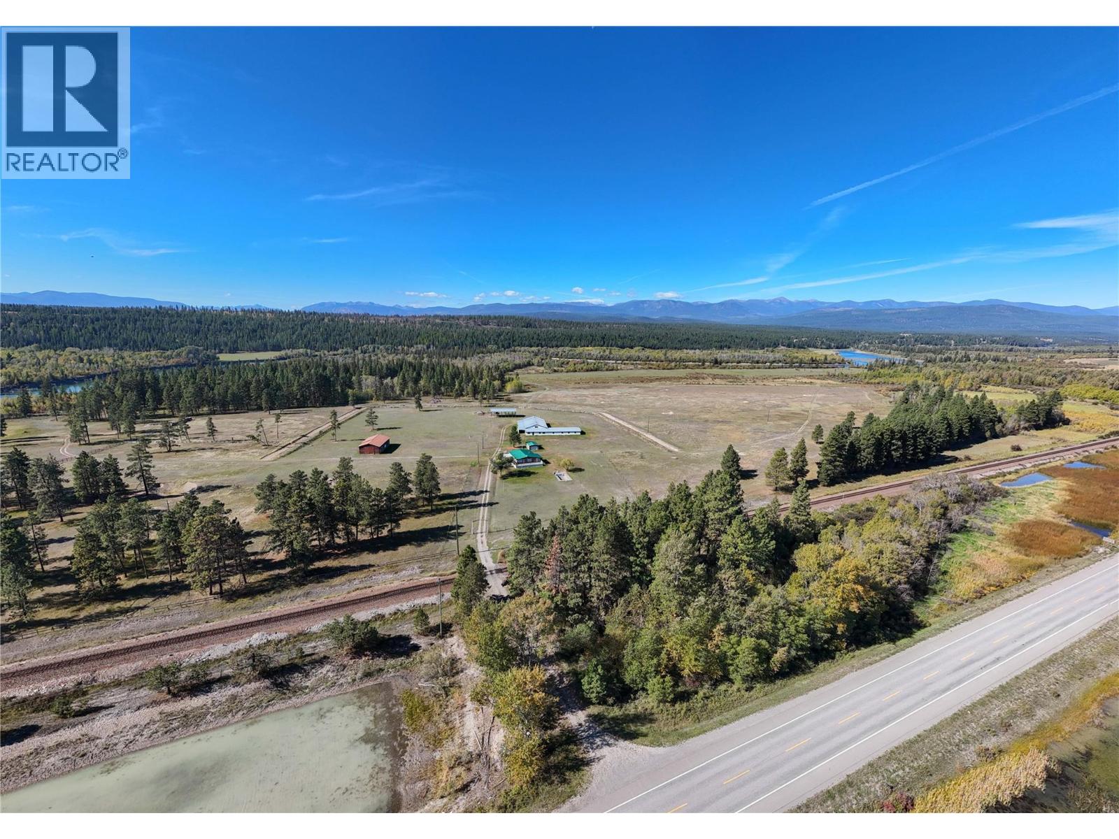 7055 93/95 Highway, Wasa