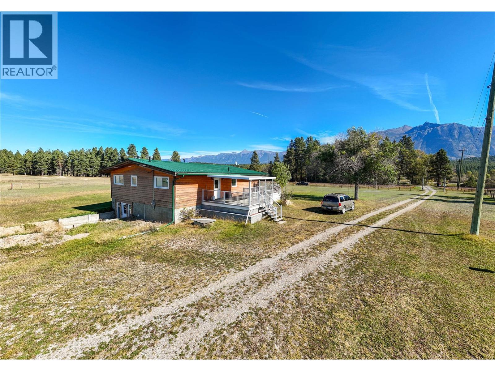 7055 93/95 Highway, Wasa