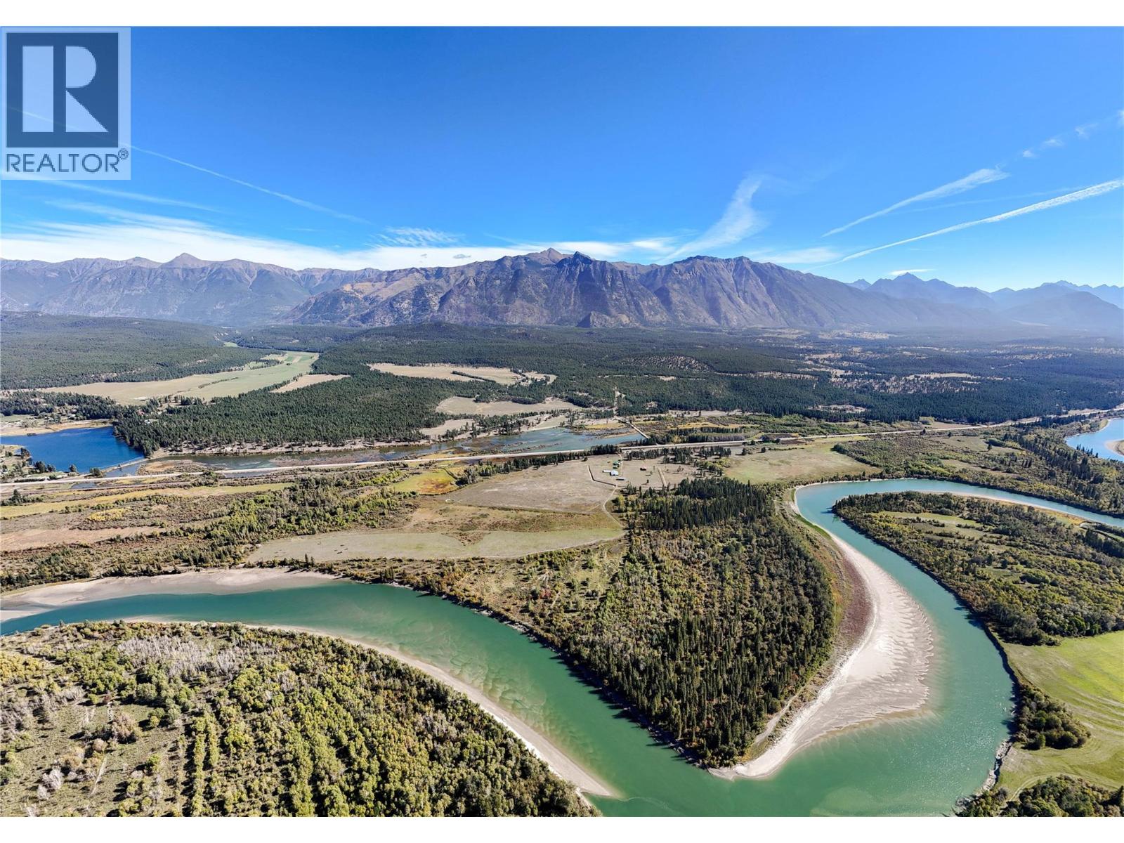 7055 93/95 Highway, Wasa