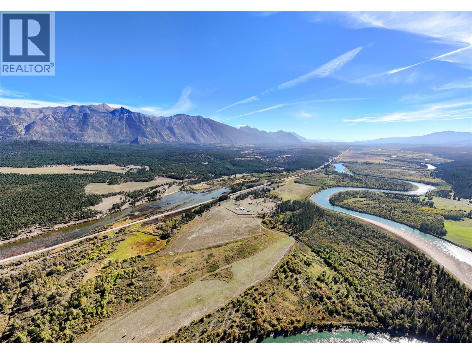 7055 93/95 Highway, Wasa
