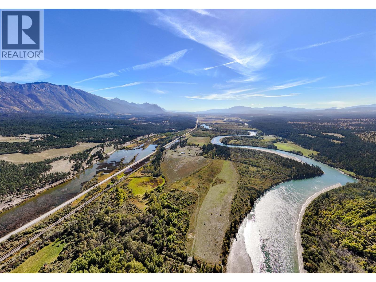 7055 93/95 Highway, Wasa