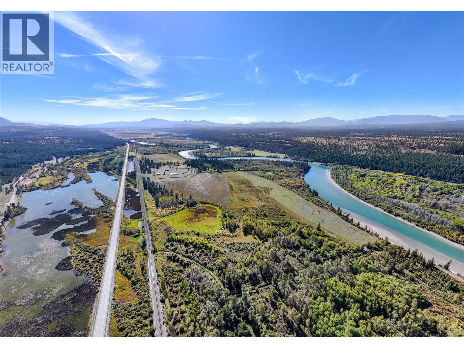 7055 93/95 Highway, Wasa
