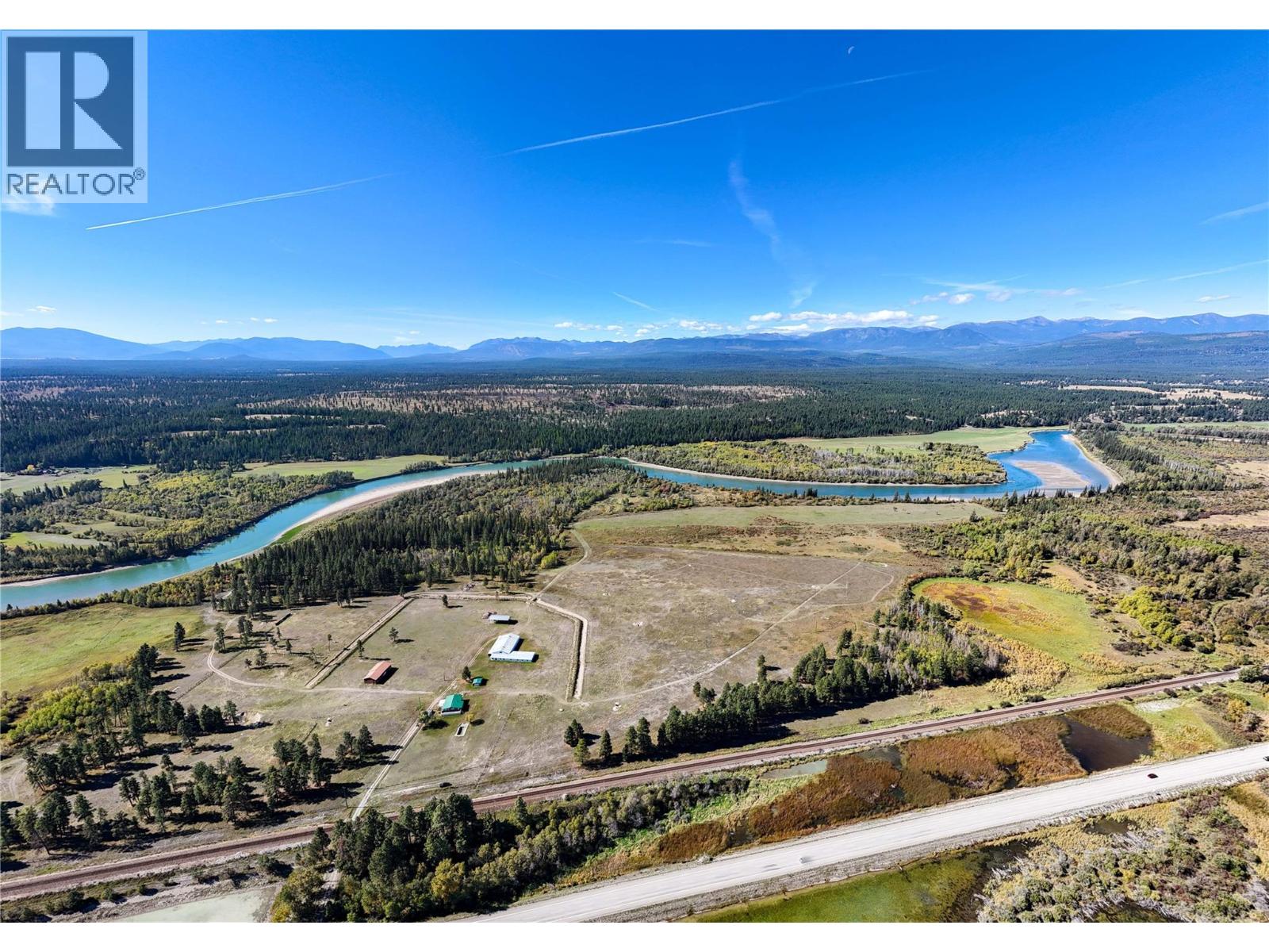 7055 93/95 Highway, Wasa