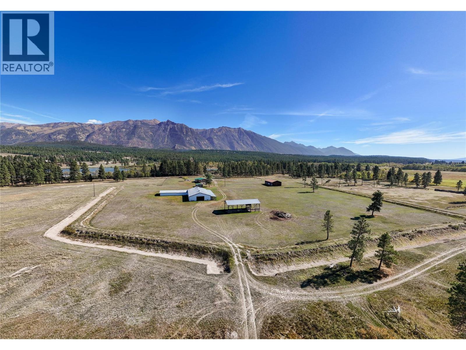 7055 93/95 Highway, Wasa