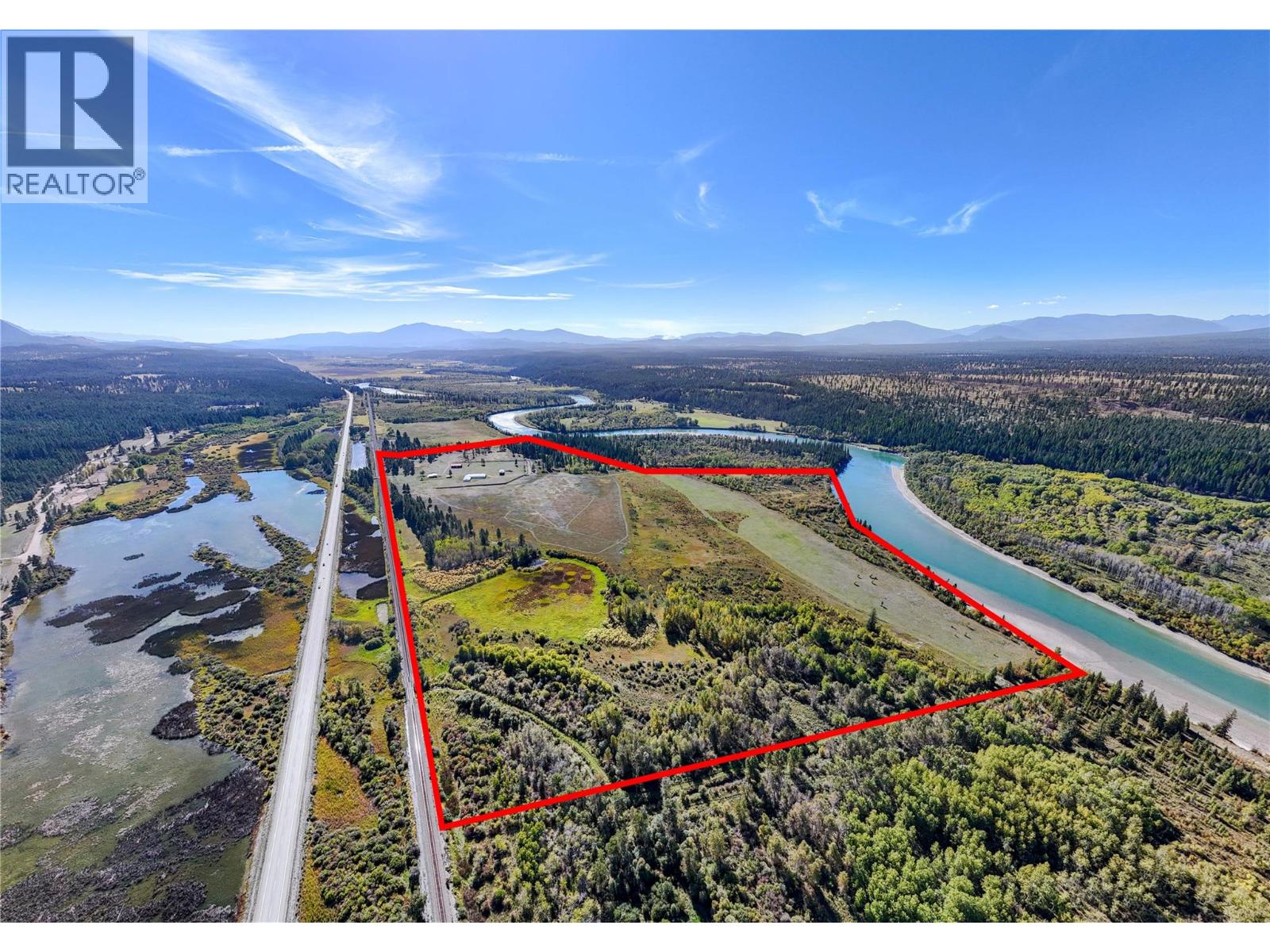 7055 93/95 Highway, Wasa