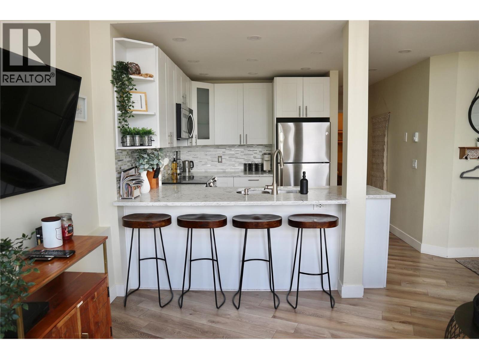 5981 Snow Pines Crescent Unit# 117C, Big White