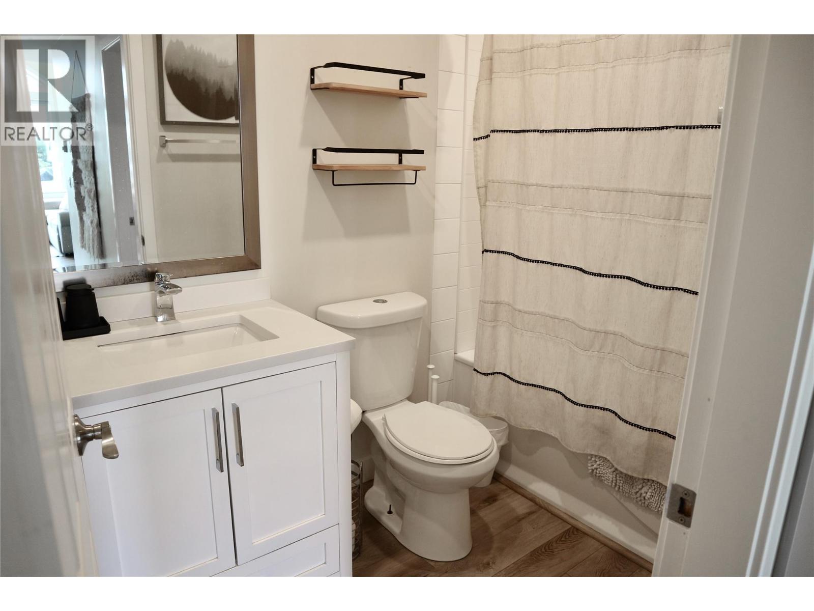 5981 Snow Pines Crescent Unit# 117C, Big White