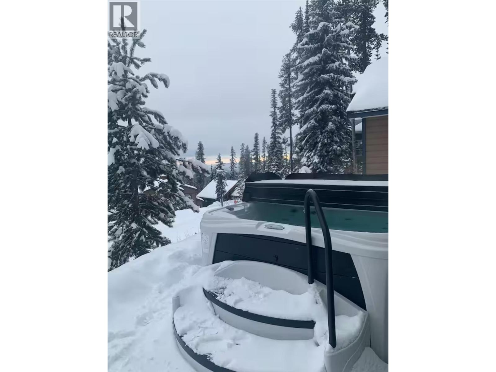 5981 Snow Pines Crescent Unit# 117C, Big White