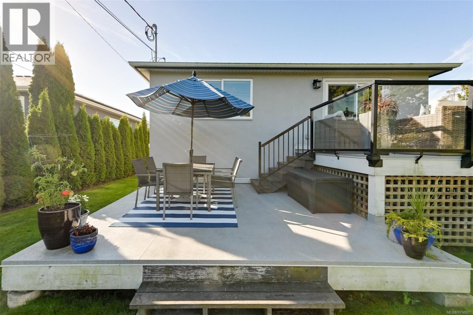  2240 Woodhouse Road, Oak Bay