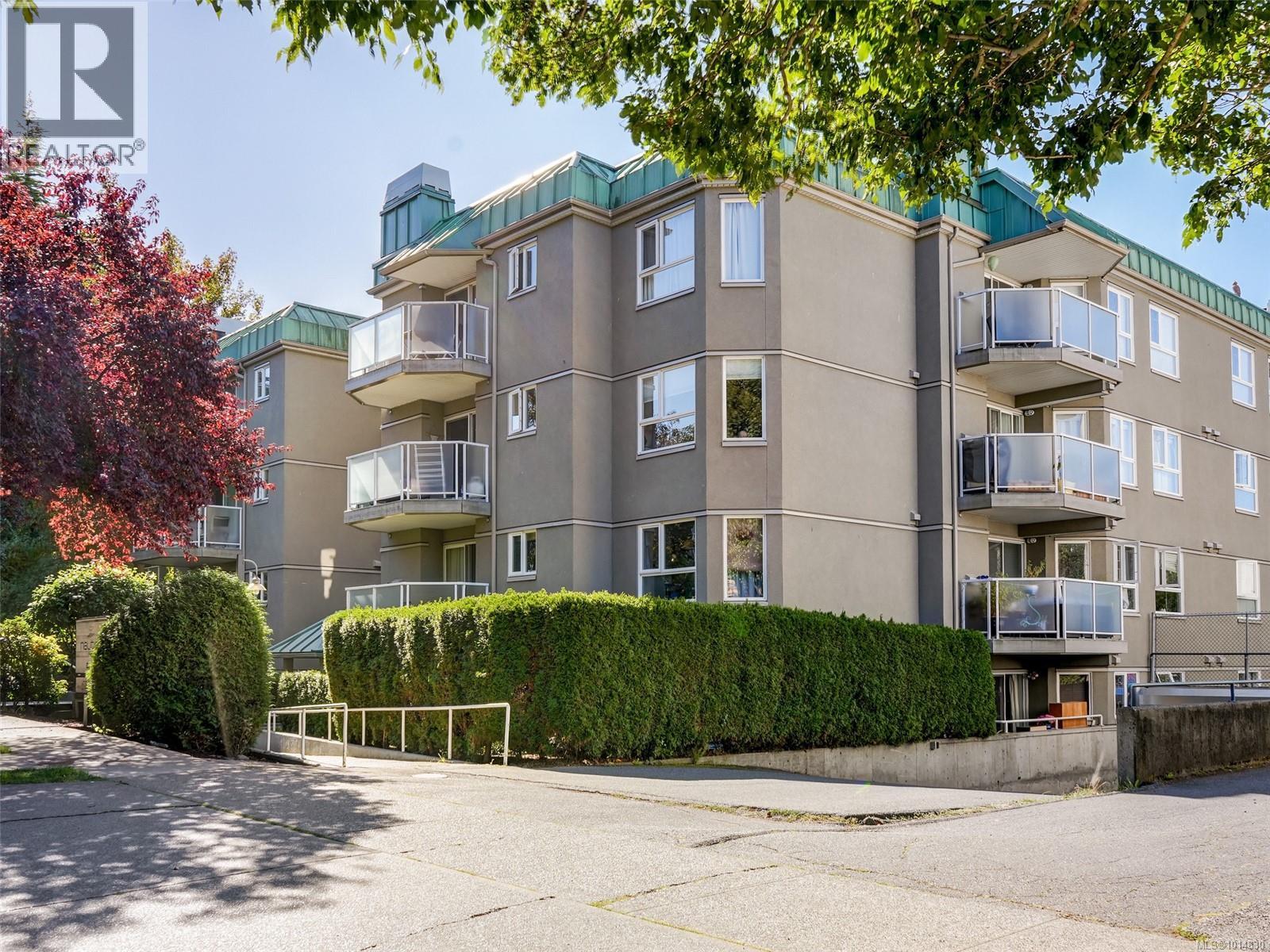204 2520 Wark Street, Victoria