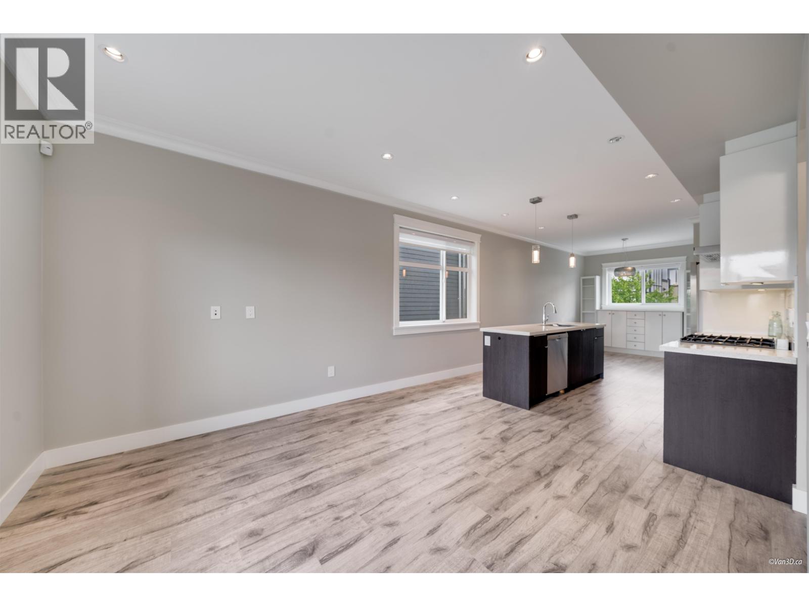 15 9560 ALEXANDRA ROAD, Richmond