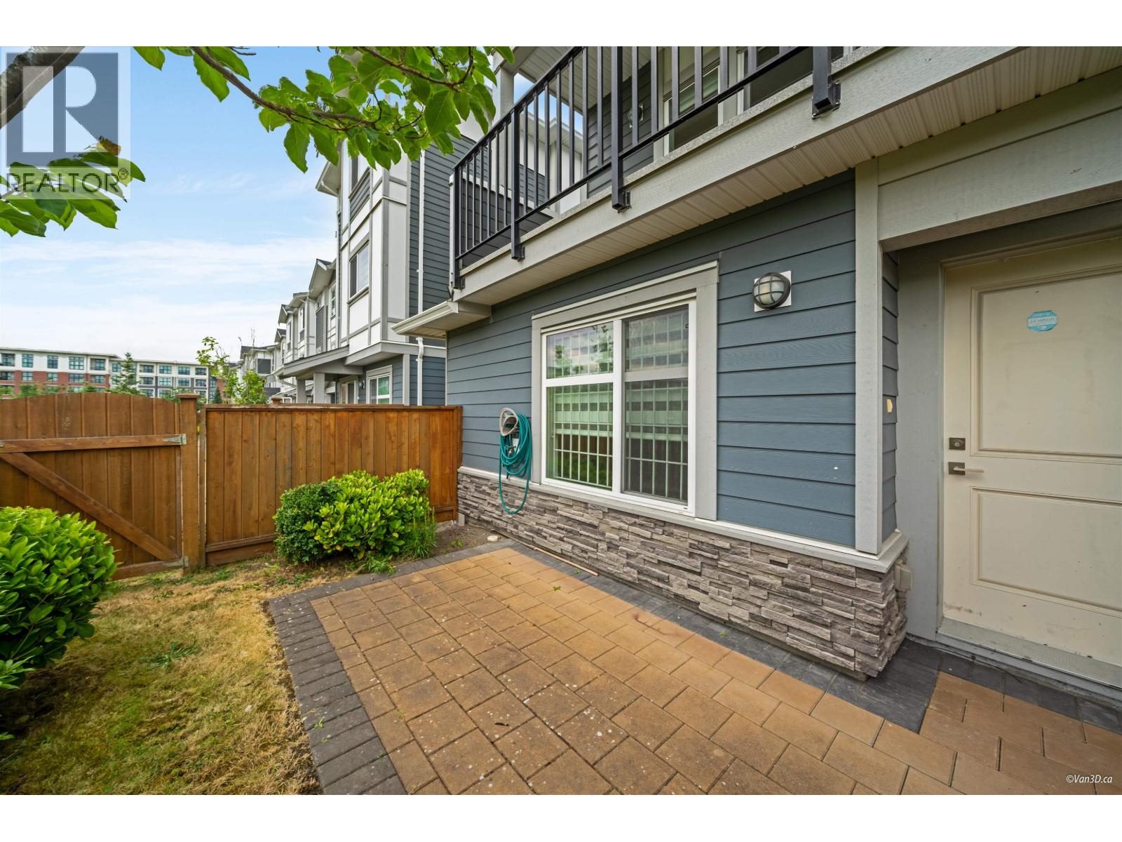 15 9560 ALEXANDRA ROAD, Richmond