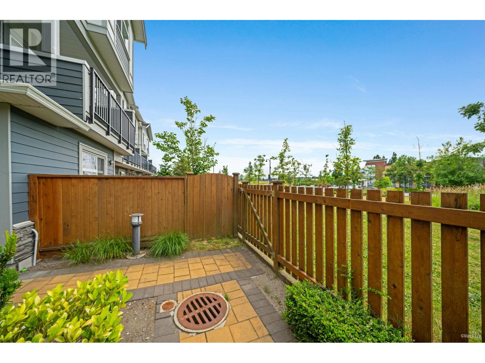 15 9560 ALEXANDRA ROAD, Richmond