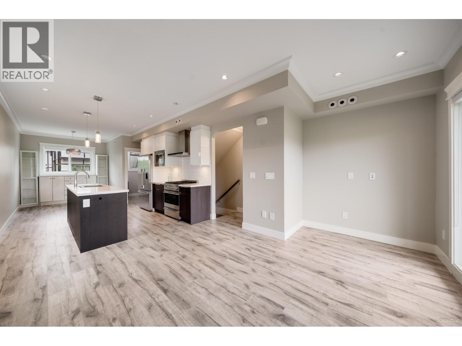 15 9560 ALEXANDRA ROAD, Richmond