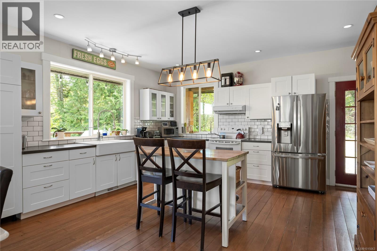 2500 Myles Lake Rd, Nanaimo