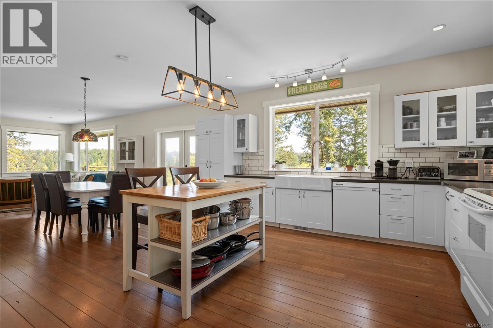 2500 Myles Lake Rd, Nanaimo