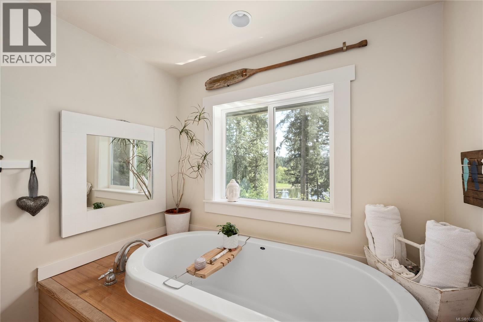 2500 Myles Lake Rd, Nanaimo