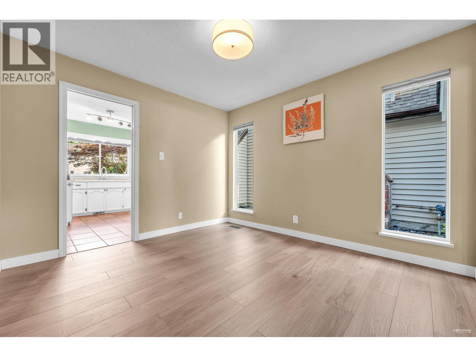 5319 WESTMINSTER Avenue, Delta